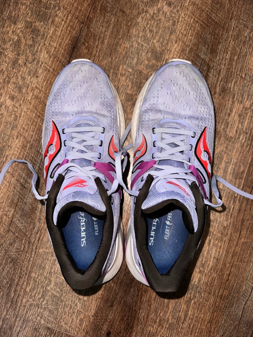 Saucony guide run shoe